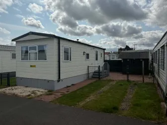 ✨ À vendre : superbe Rodeo Arronbrook Mirage – prêt à l’emploi & situé sur un emplacement ensoleillé ! ✨