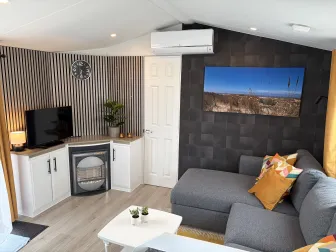 Instapklare stacaravan te koop op camping Bonanza in Blankenberge