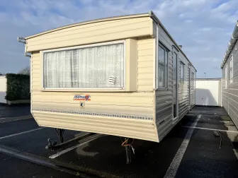 Stacaravan 900x315 @ Caravancenter Desmet