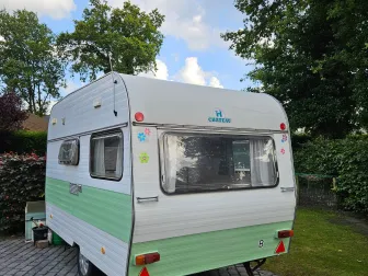 Retro Chateau caravan