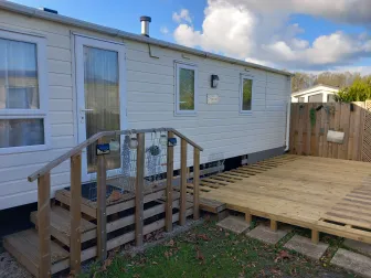 New horizon  11/375  2 bed