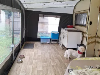 Tabert caravan met voortent te koop